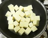 ピリ辛コク旨！豆腐とキムチの豆乳煮込み作り方2写真