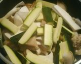簡単！手羽元ときのことズッキーニの和風煮作り方3写真