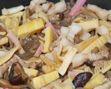 筍と豚ばら肉の炒め煮作り方4写真