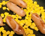 クリームチーズ＆ソーセージ焼きそば作り方1写真
