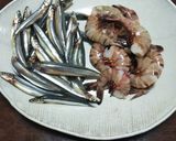 キビナゴとエビの素あげ作り方1写真