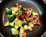 何食べ?ブロッコリー鶏肉のオイスター炒め作り方8写真