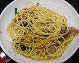 簡単！ニラ玉パスタ☆ふわふわ卵乗せ作り方5写真