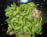 ゴーヤのペペロンチーノ作り方3写真