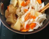 ☆あっさりスープベースの塩肉じゃか☆作り方4写真