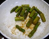 簡単！アスパラの味噌炒め作り方4写真