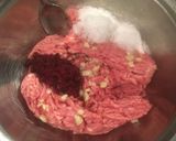 赤麹のウインナー風ハンバーグ作り方1写真