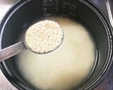 混ぜて炊くだけ！炊飯器で簡単カオマンガイ作り方2写真