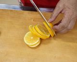 キャベツと豚バラのレモン蒸し作り方1写真