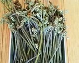 誰でも簡単に…ワラビのあく抜きto保存法作り方1写真