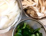 鶏もも肉と野菜のトマト缶煮込み♪作り方2写真
