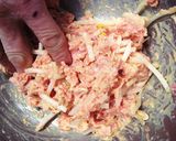 シャキシャキもやしｉｎ生姜焼きハンバ−グ作り方1写真