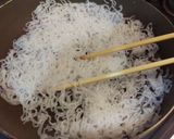一手間かけて！豚バラと白滝でチャプチェ風作り方3写真