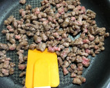 しめじとひき肉の炒め作り方4写真