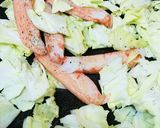 カニカマとキャベツのごまダレ焼きうどん作り方1写真