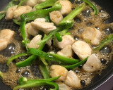 超簡単 鶏胸肉とピーマンの炒め作り方9写真