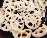 鶏蓮根醤油こうじ炒め作り方4写真