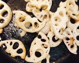 鶏蓮根醤油こうじ炒め作り方5写真