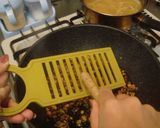 (゜д゜）ウマー鶏そぼろの親子丼作り方4写真