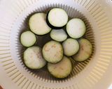 なすかぶ油揚げの味噌汁作り方1写真