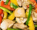鶏もも肉とパプリカのオイスターソース炒め作り方4写真
