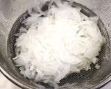 生食わかめと新玉ねぎとツナのサラダ♡旬♪作り方5写真