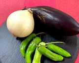 簡単 豚バラ茄子と獅子唐の甘味噌炒め作り方1写真