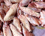 簡単！手羽中のトマト煮作り方1写真