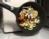 基本のトマトソースで鶏肉のチーズ煮込み作り方2写真