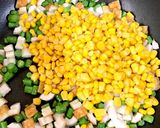 ちくわ・コーン・インゲンの塩味炒め作り方5写真