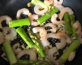海老とアスパラのクリームパスタ作り方3写真