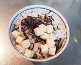塩昆布とベビーチーズの旨むすび♬作り方2写真