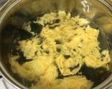 忙しい朝に！すぐできる卵わかめスープ作り方4写真