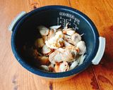 お酒の〆に♥️ホタテと舞茸の炊き込みご飯作り方3写真