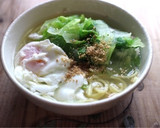 ｍ簡単！半熟卵とレタスの塩ラーメン作り方6写真