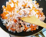 子供も食べられる♪辛さ控えめカレー炒飯♪作り方3写真