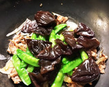 豚肉と生きくらげのふんわり卵炒め＊和風味作り方7写真