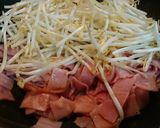 モヤシとニラのスパイシーベーコン炒め♪作り方2写真