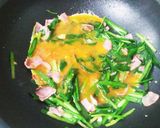 パクチーたっぷりタイ風ベーコンニラ玉作り方5写真
