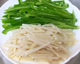 青椒肉絲風あん のパリパリかた焼き麺作り方2写真