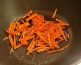 材料4つ★人参のメープルしょう油炒め作り方3写真