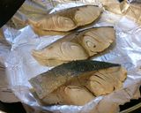 天然ブリ切り身の煮魚。作り方3写真