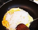子供も大好き☆豚キムチ炒飯☆作り方3写真