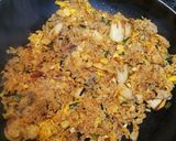 子供も大好き☆豚キムチ炒飯☆作り方5写真