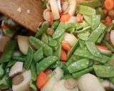 緑色が目につく野菜スープ。作り方6写真