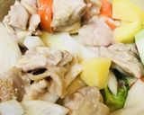 鶏もも肉と根菜＆緑黄色野菜のシチュー作り方2写真