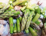 オレガノ風味のあさりとアスパラ炒め作り方5写真