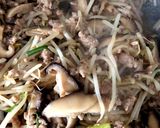 簡単♪豚肉ともやしの春巻き作り方7写真