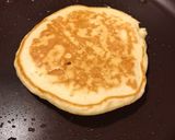 簡単ふわふわ✨小麦粉から作るホットケーキ作り方5写真