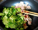 蕎麦で作る♡薬味たっぷり和風の焼きそば♬作り方3写真